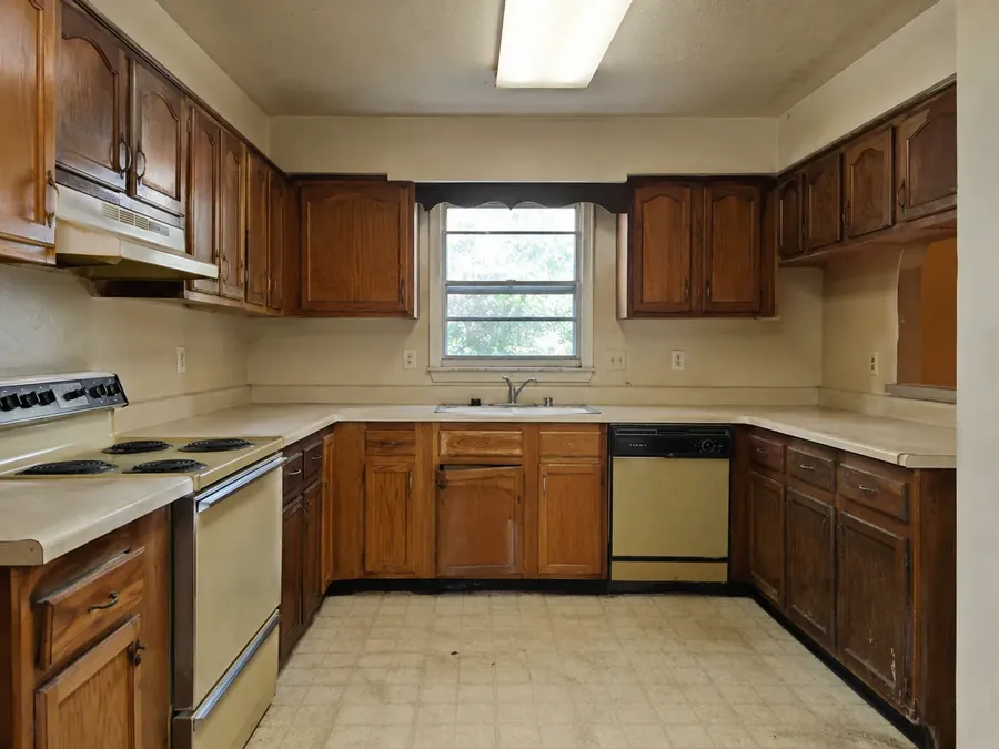 Kitchen before work — Enfield, CT